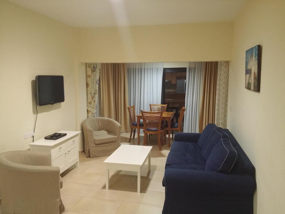 Royal Blue Hotel & Spa Geroskipou Εξωτερικό φωτογραφία